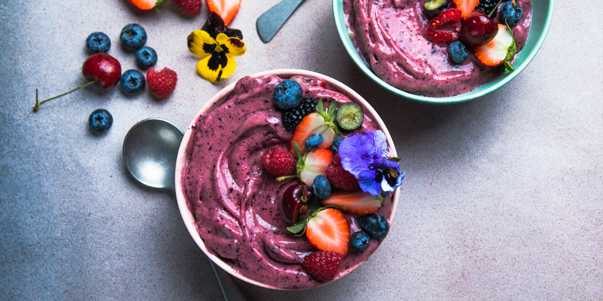 Chocolate Raspberry Smoothie Bowl