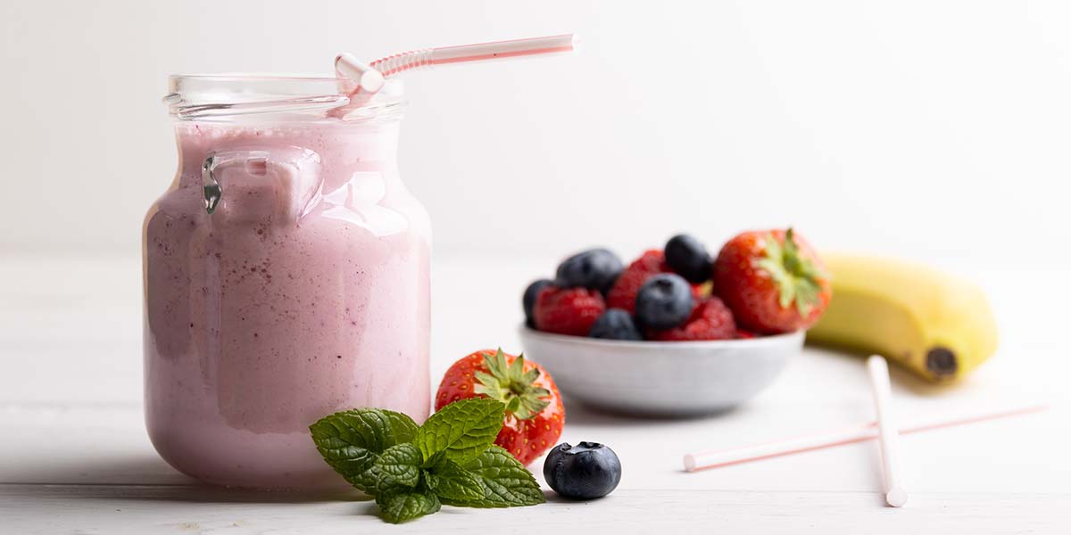 Coconut Banana Berry Smoothie